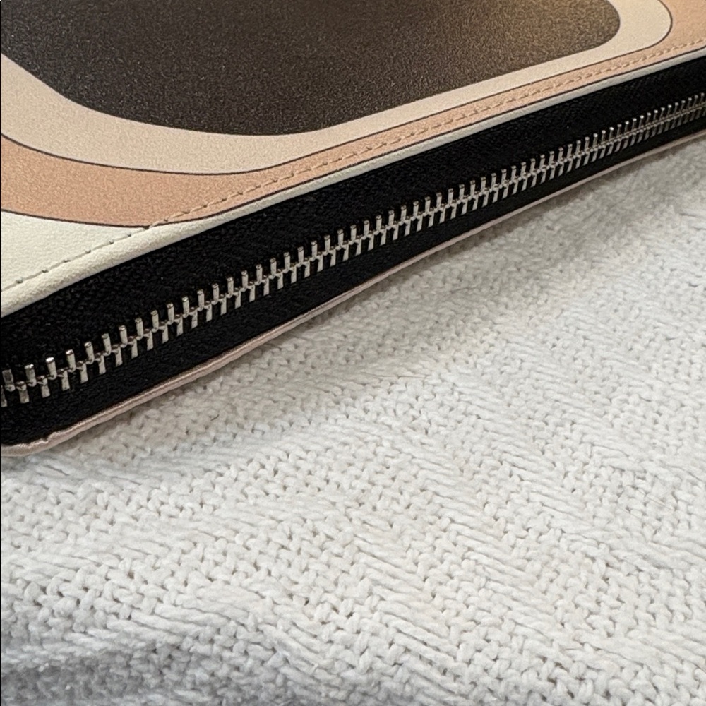 Cromia Rhinestone Wallet - Picture 13 of 13